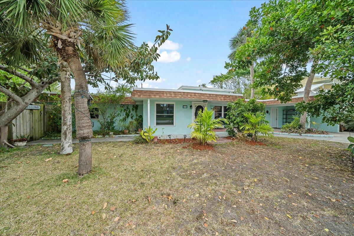 512 MADISON AVE, CAPE CANAVERAL, FL 32920, photo 1 of 58