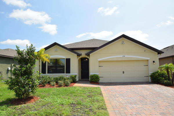 694 OLD COUNTRY RD SE, PALM BAY, FL 32909, photo 4 of 49