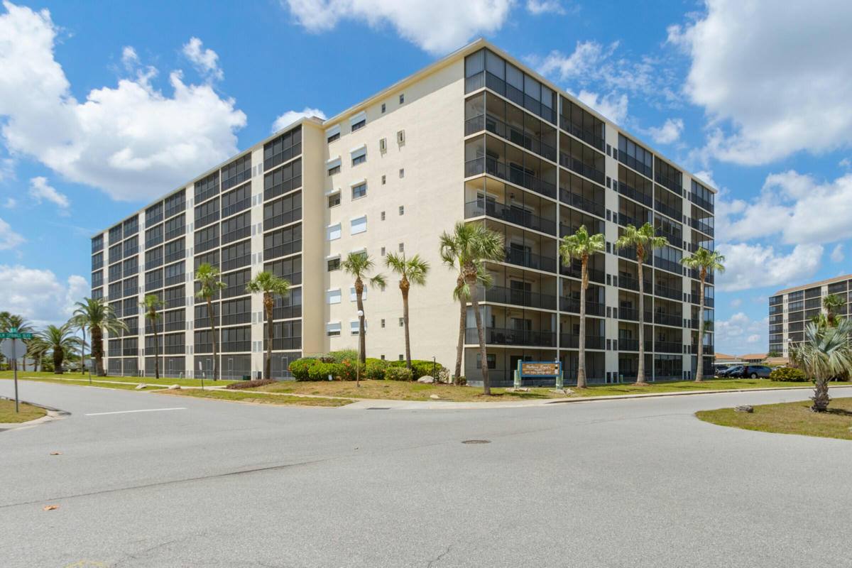 520 PALM SPRINGS BLVD APT 811, INDIAN HARBOUR BEACH, FL 32937, photo 1 of 27