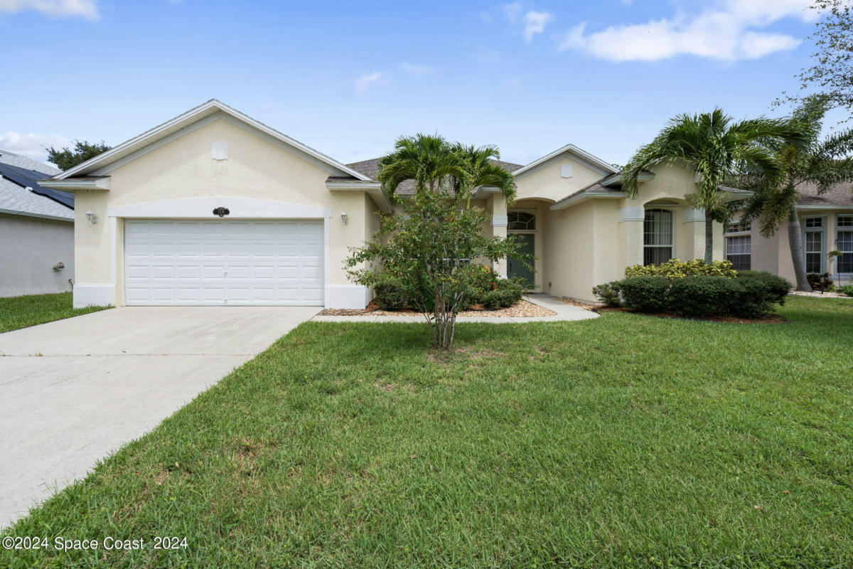 1531 WHITMAN DR, MELBOURNE, FL 32904, photo 1 of 53