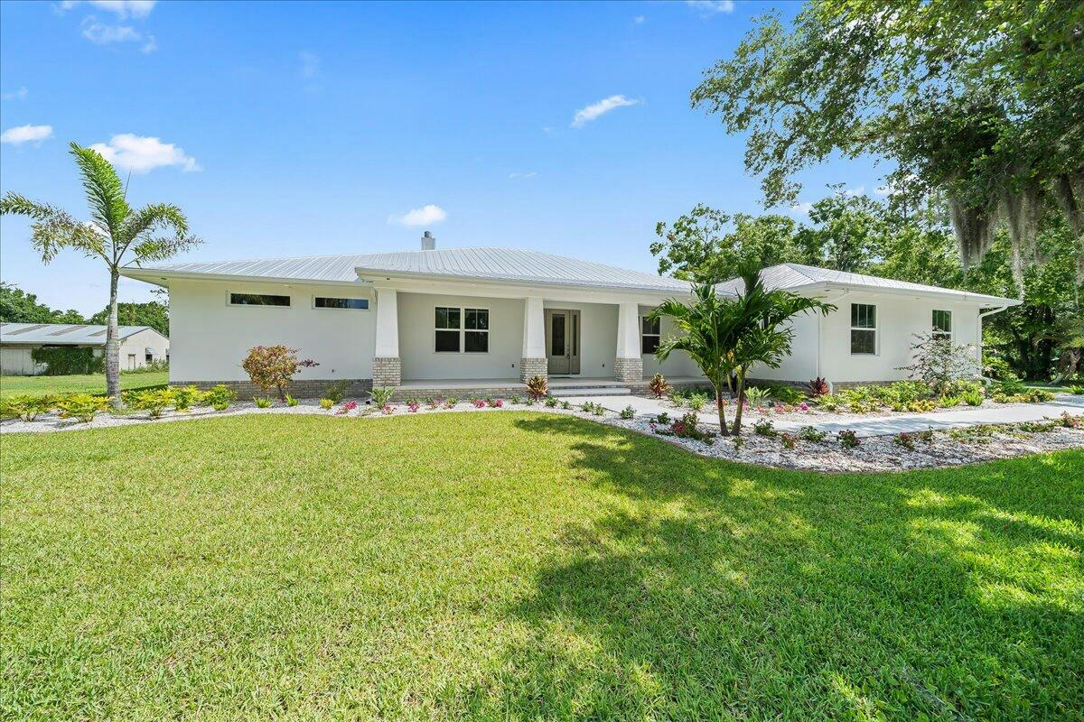 3570 HIELD RD, MELBOURNE, FL 32904, photo 1 of 83