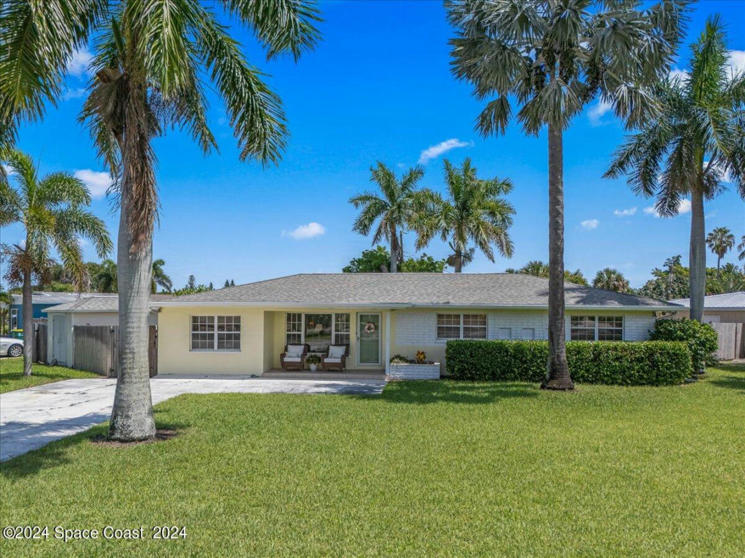 711 2ND AVE, SATELLITE BEACH, FL 32937, photo 1 of 30